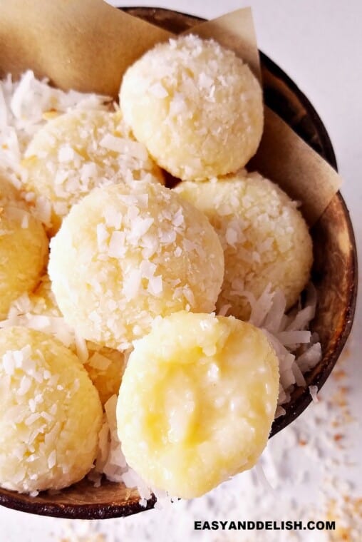 Brazilian Coconut Kisses (Beijinhos de Coco) - Easy and Delish