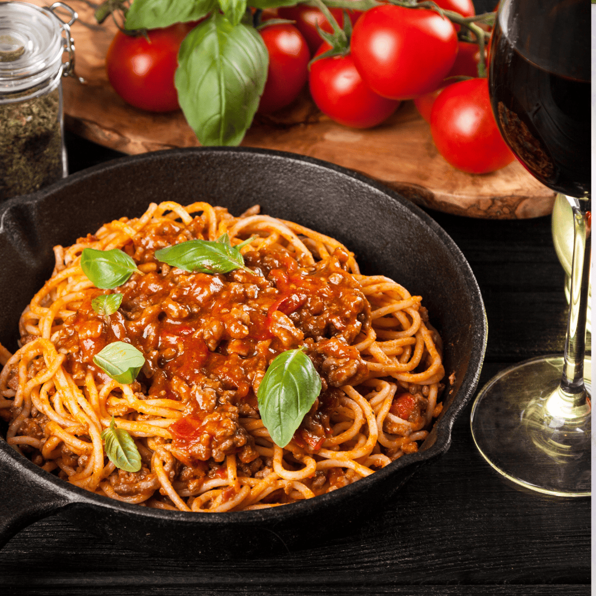 Spaghetti with Meat Sauce - Easy and Delish