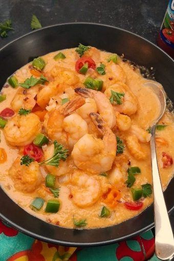 One Pot Brazilian Shrimp Stew (Ensopado de Camarao) - Easy and Delish