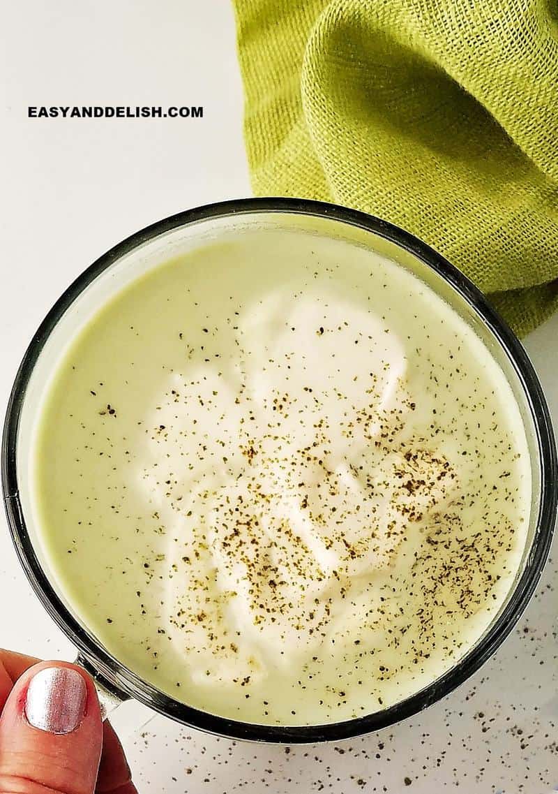 Iced Keto Matcha Green Tea Latte - Low Carb Yum