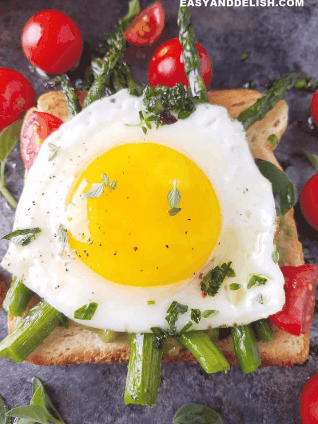 How to Cook Perfect Sunny Side Up Eggs • The Heirloom Pantry