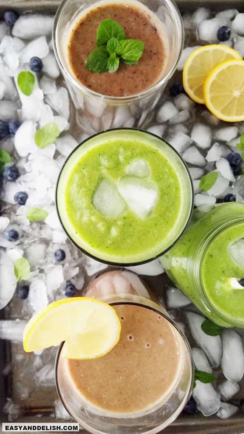 close up of drinks for weight loss and detox