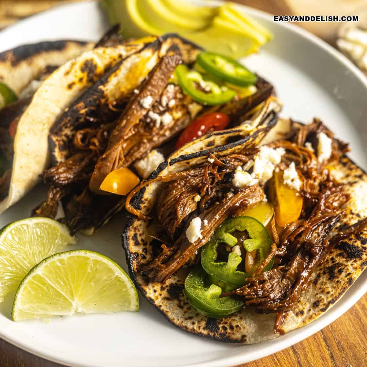 https://www.easyanddelish.com/wp-content/uploads/2023/06/Brisket-breakfast-tacos-featured-image.jpg